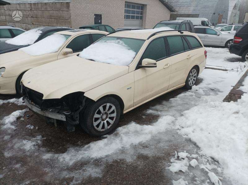Mercedes-Benz E klasė по частям