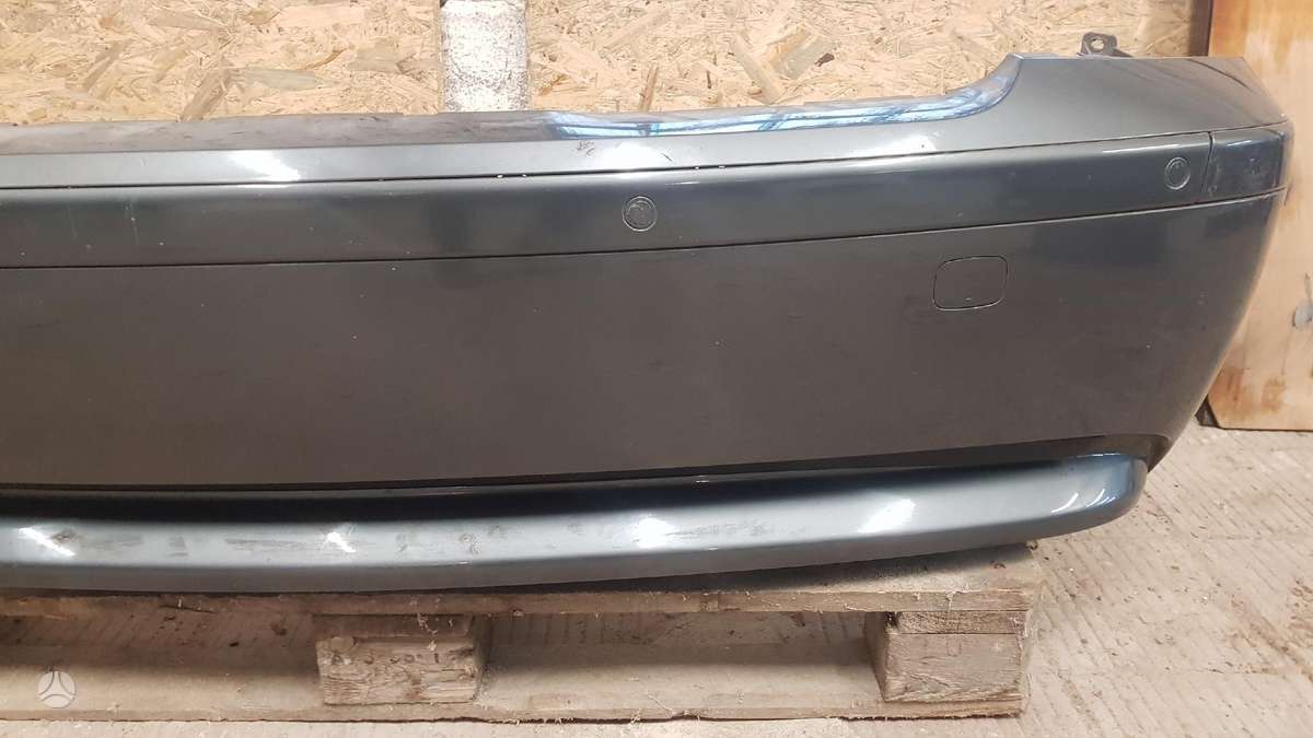 BMW 7 serija Pilnas galinis bamperis