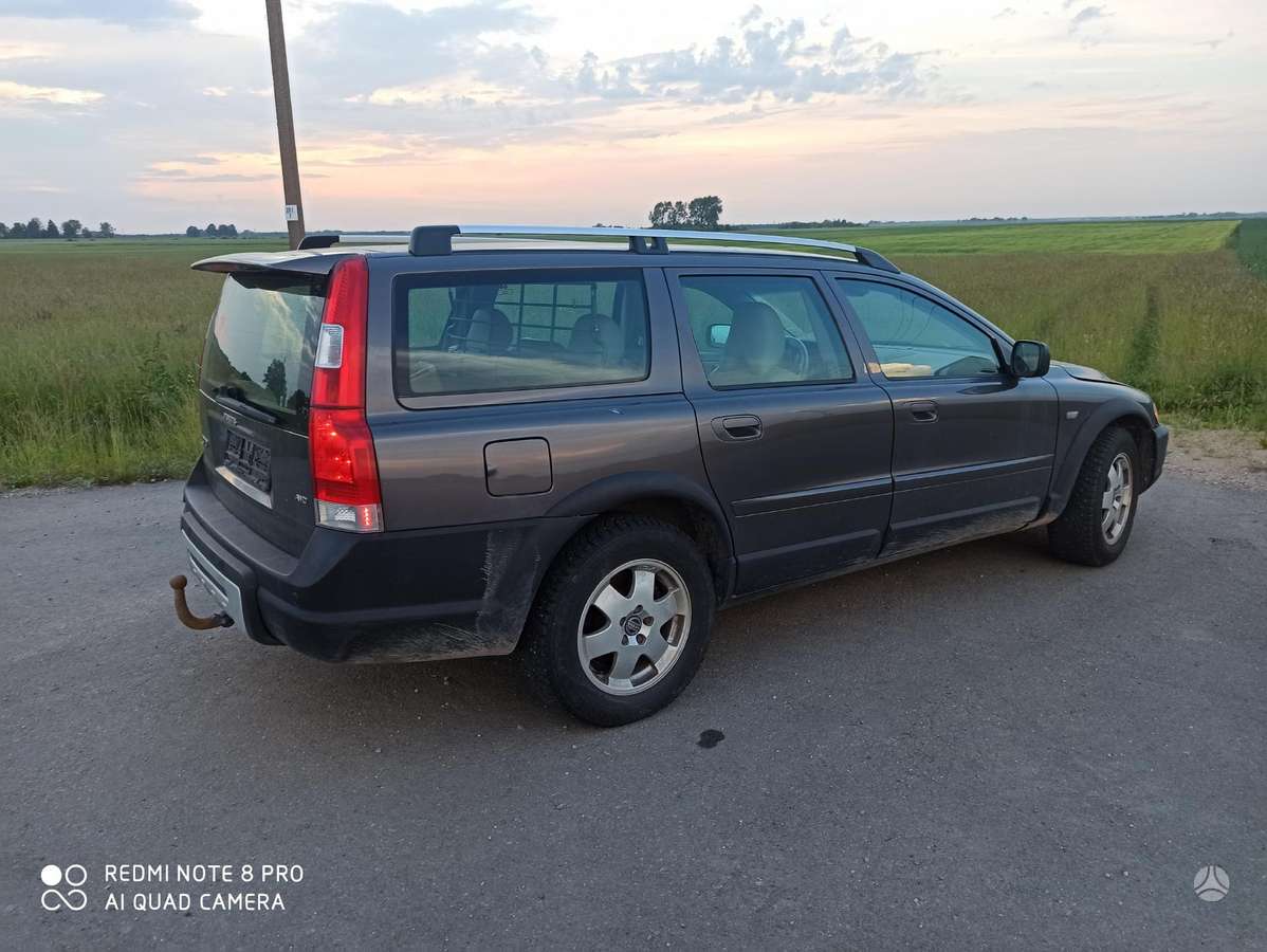 Volvo XC70