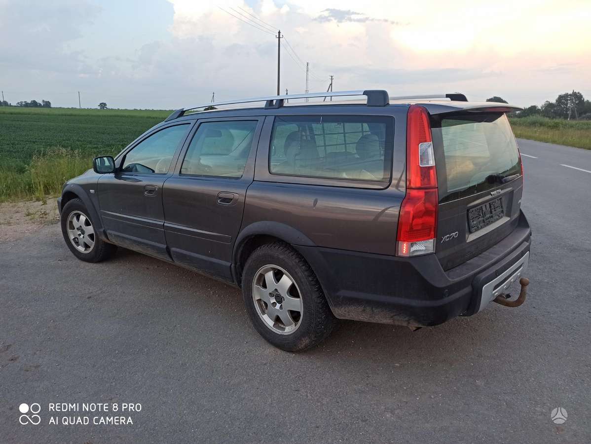 Volvo XC70