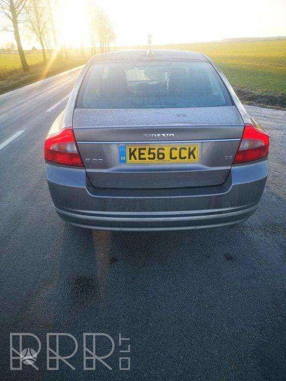 Volvo S80