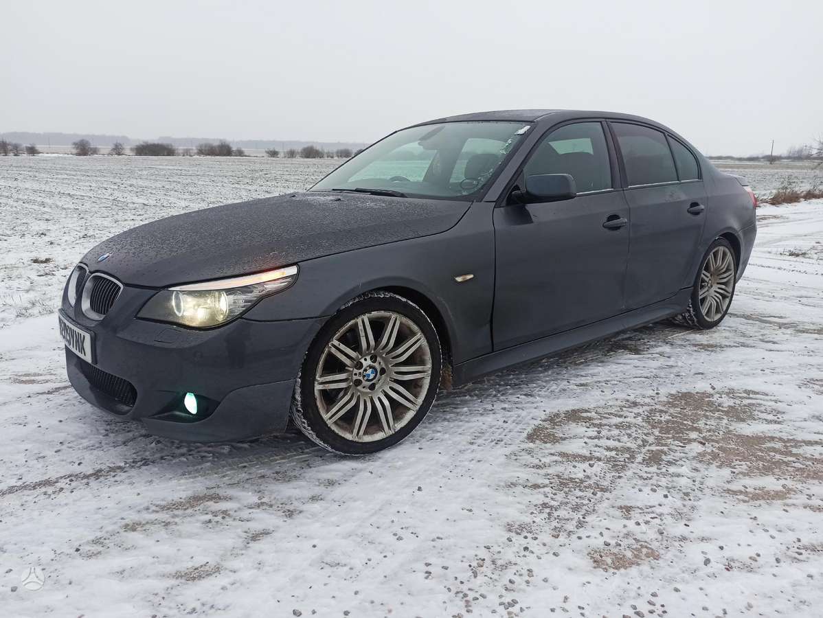 BMW 530