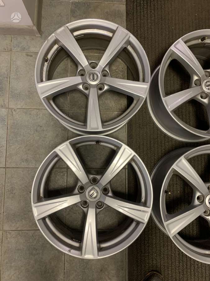 Volvo, light alloy, R18