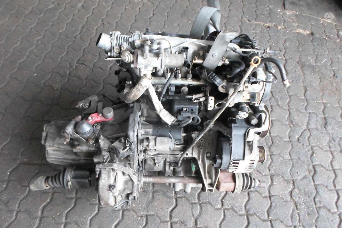 Alfa Romeo 147 Variklis 1 9 jtd 937a2000