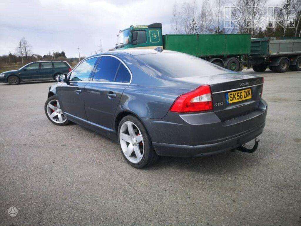 Volvo S80