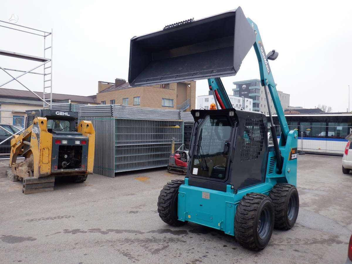 Sunward SWL3230, mini loaders