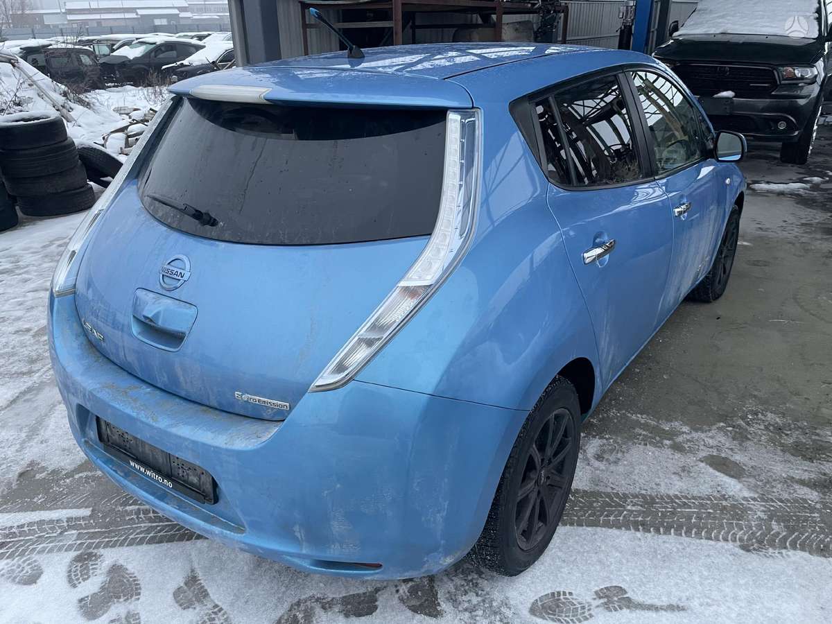 Nissan Leaf по частям. Baterijos likitis 85