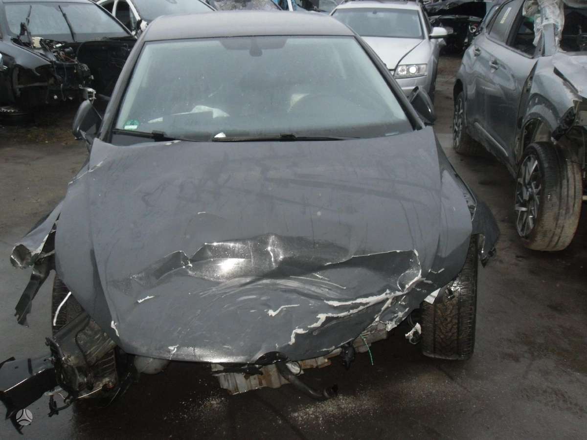Volkswagen Golf for parts