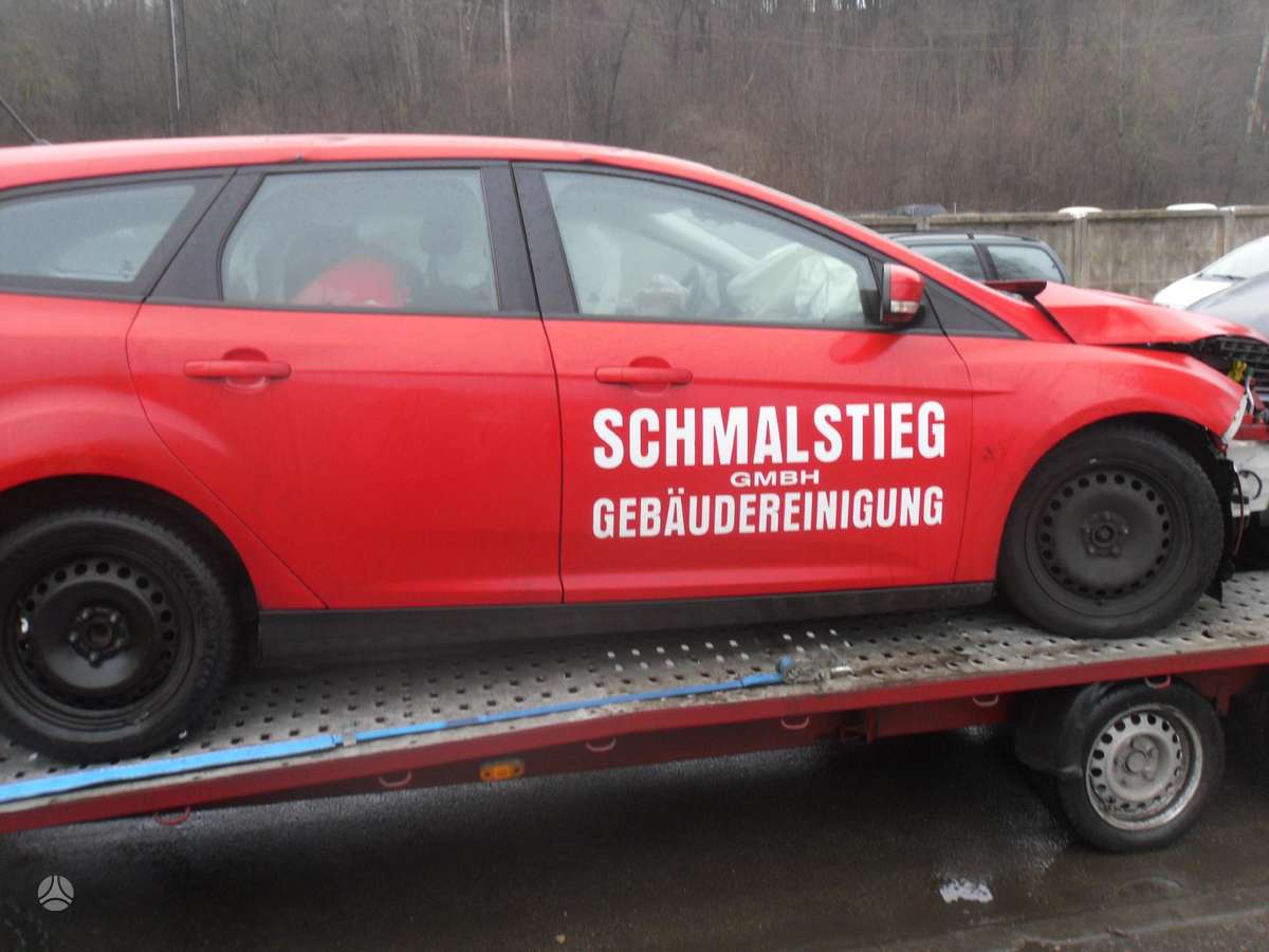 Ford Focus dalimis