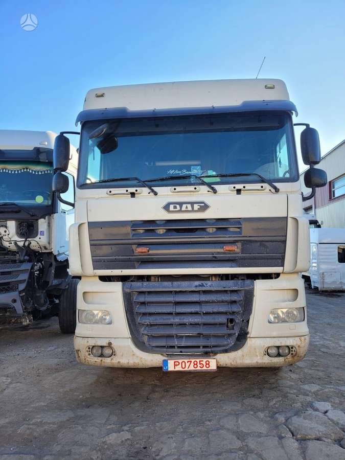 DAF XF 105.460, vilcējs