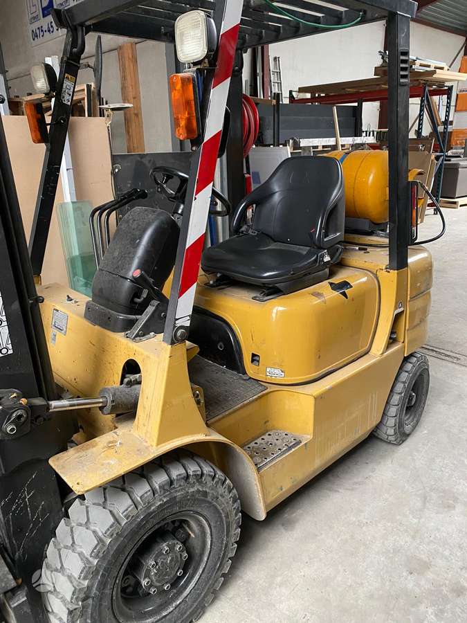 Mitsubishi FG 20, forklifts
