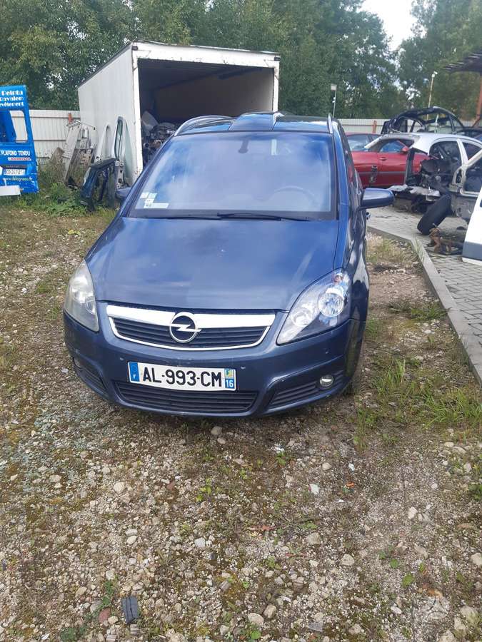 Opel Zafira rezerves daļās