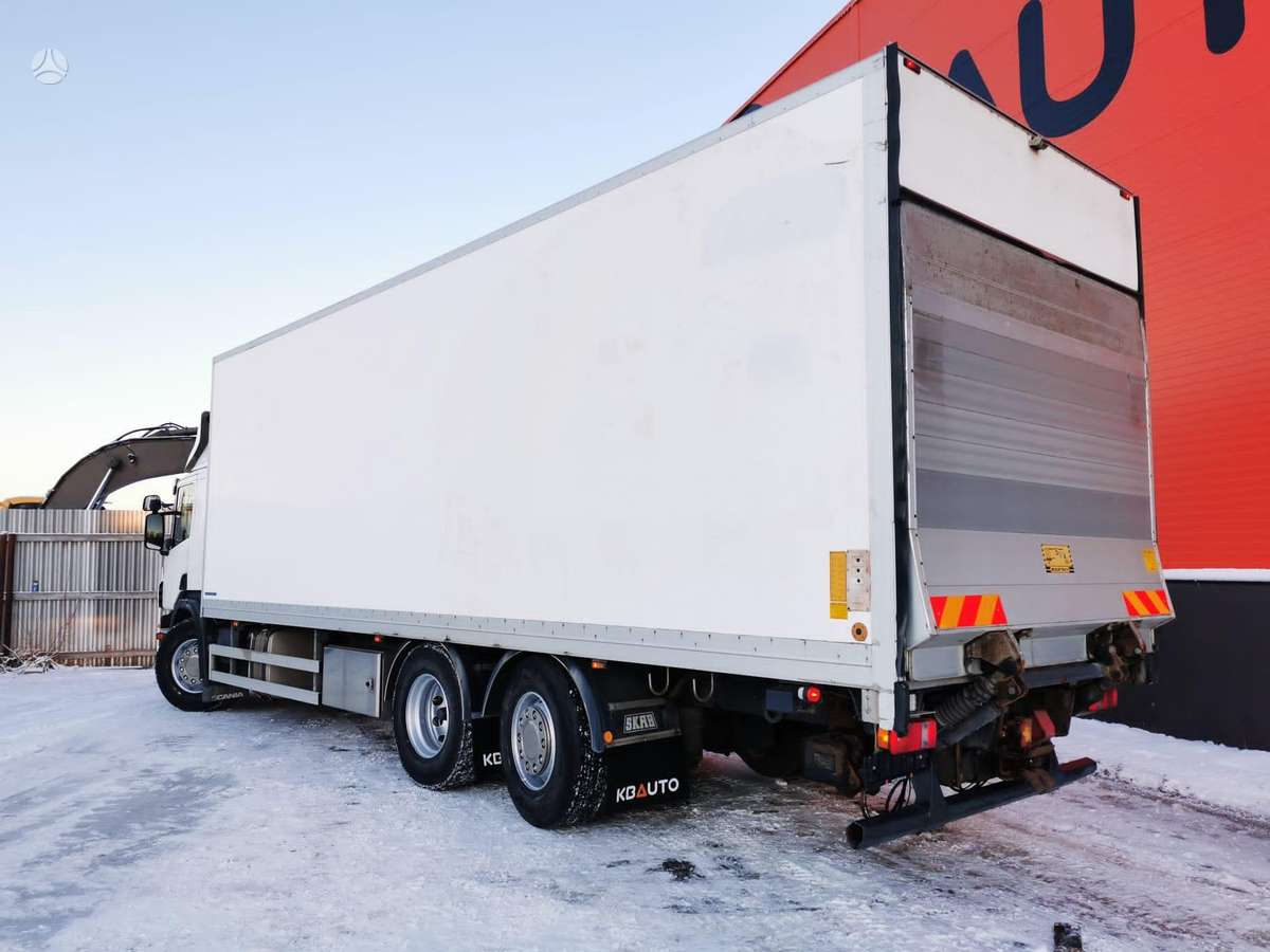 Scania P 340 6x2*4, рефрижераторы