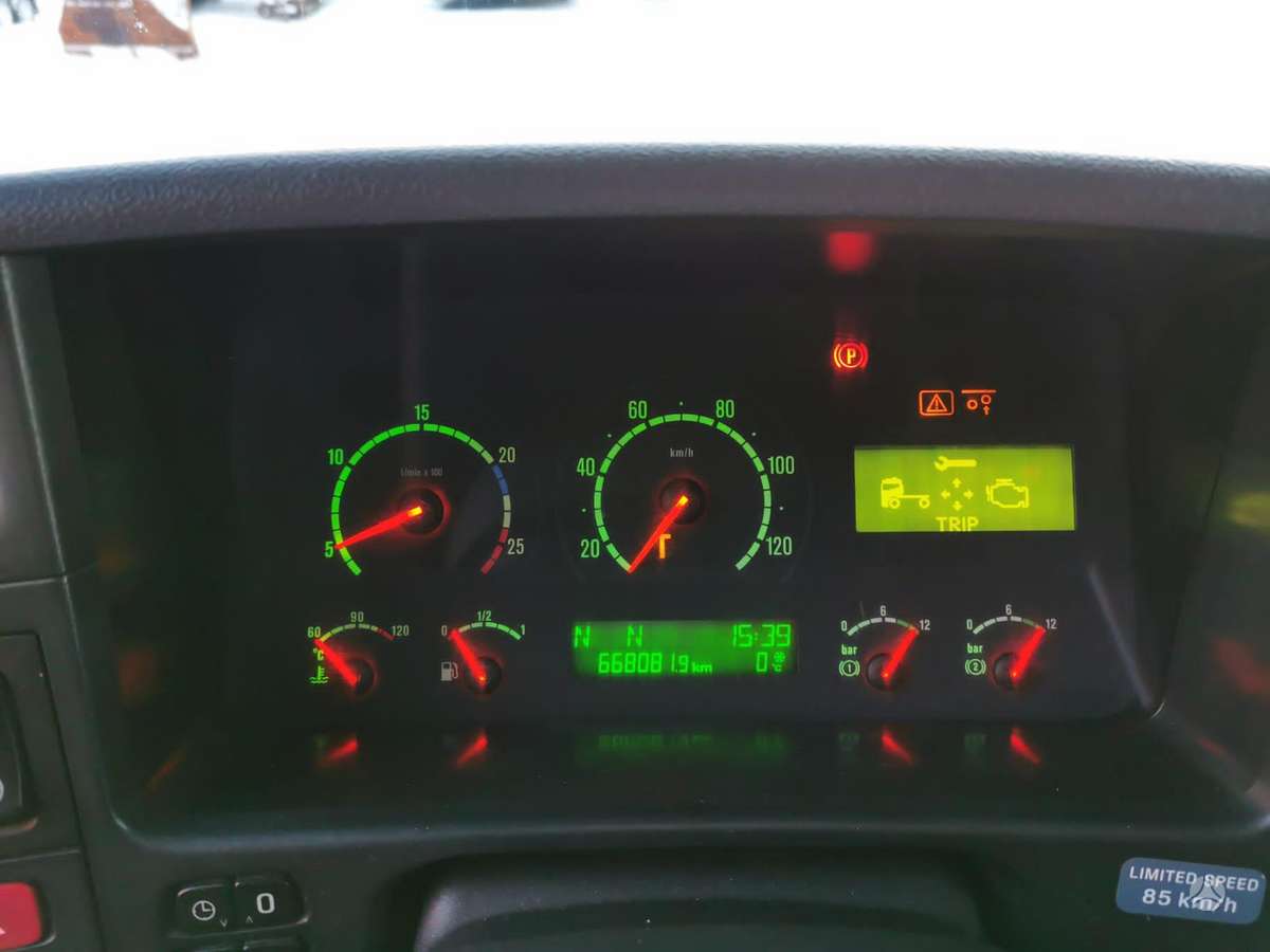 Scania P 340 6x2*4, refrigerated trucks