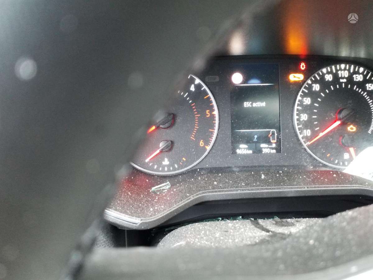 Renault Clio rezerves daļās