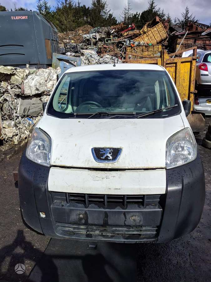 Citroen Nemo dalimis. 1 4hdi 1 3hdi