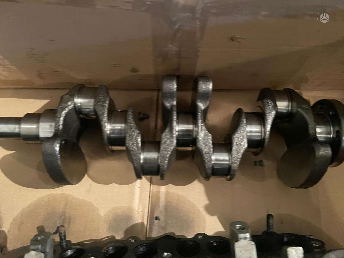 Hyundai i20 engine parts