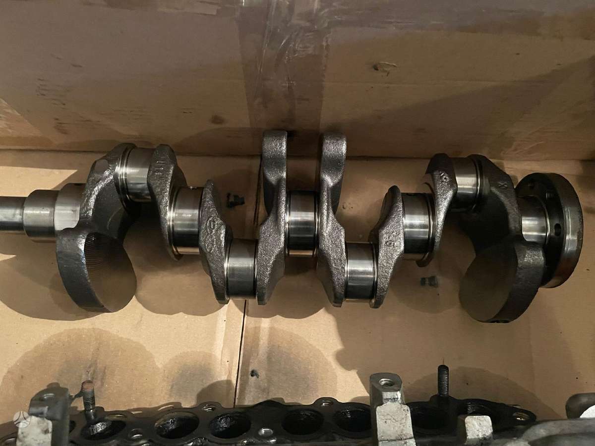 Hyundai i20 engine parts