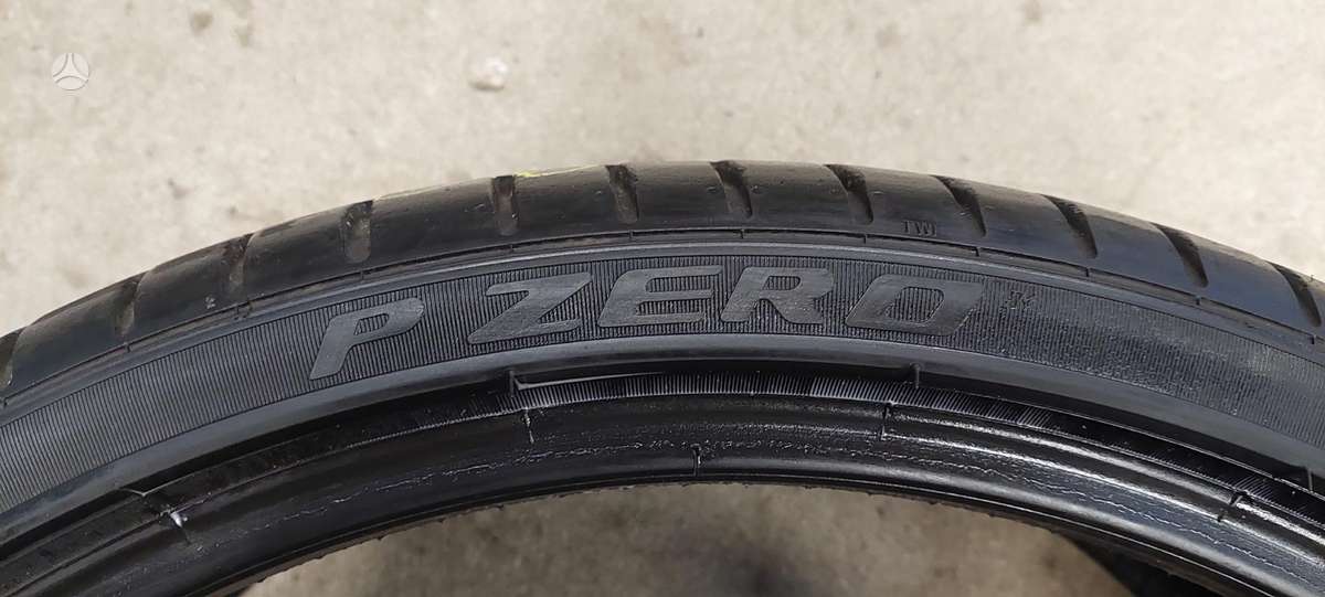 Pirelli P Zero TM, summer 265/30 R21