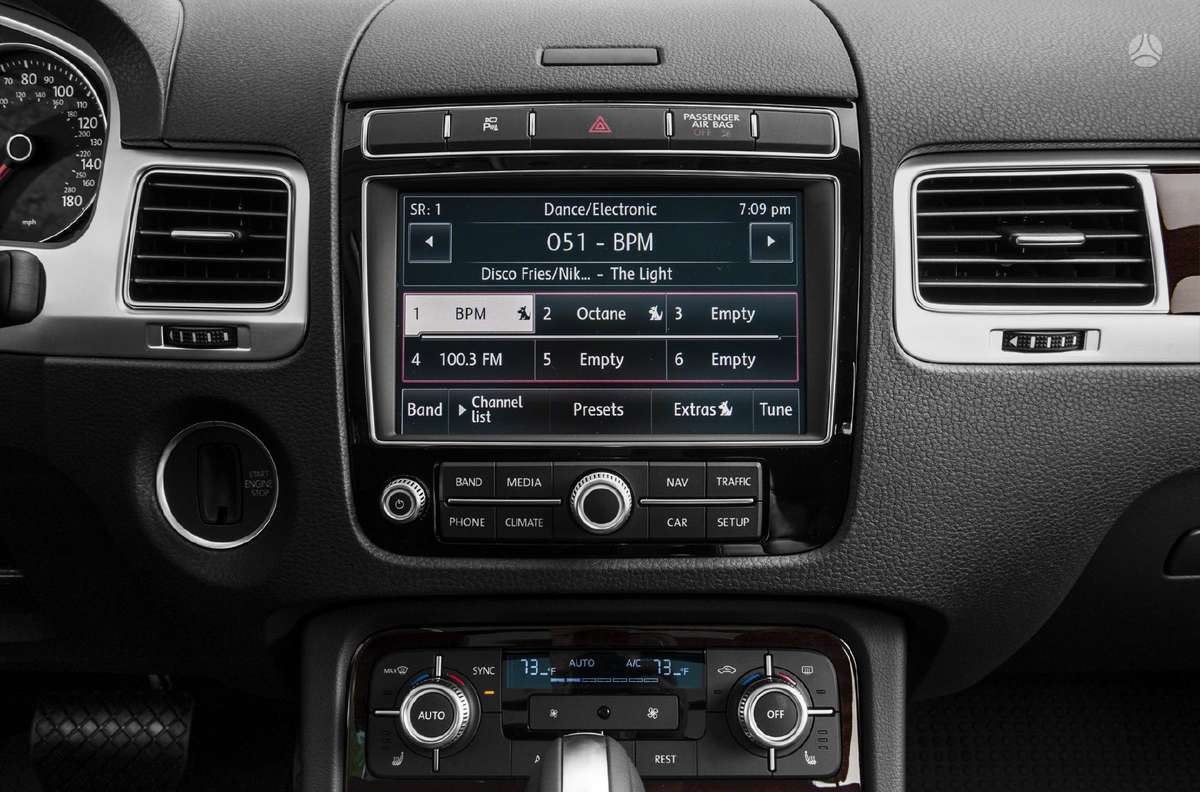 -Kita- Navigacijos, Carplay, Multimedijos, el.servisas, software