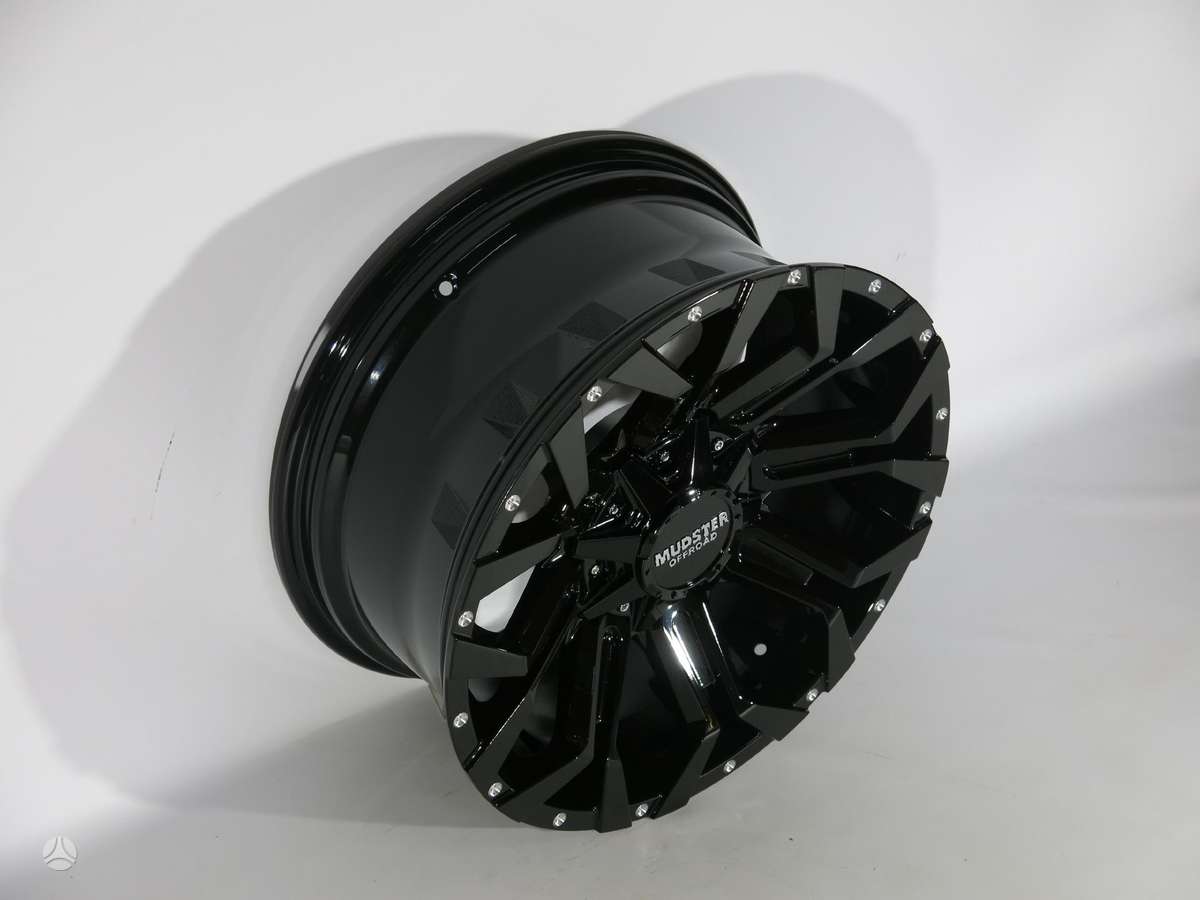 Nissan, lengvojo lydinio, R20