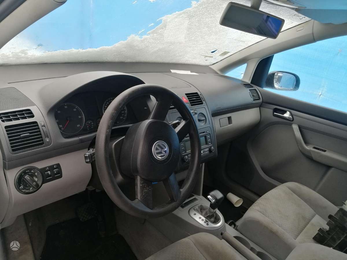 Volkswagen Touran Dalimis