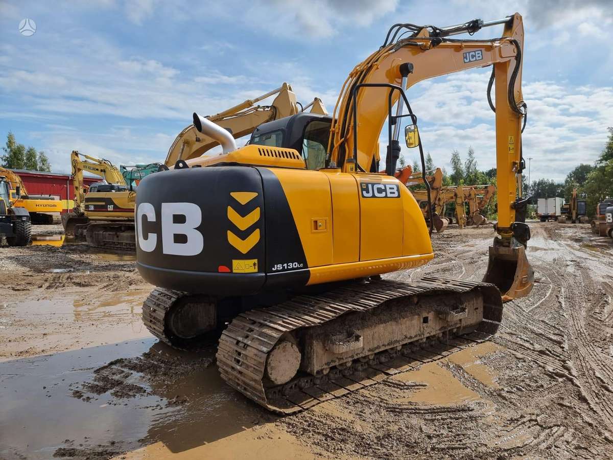 JCB JS130LC, excavator