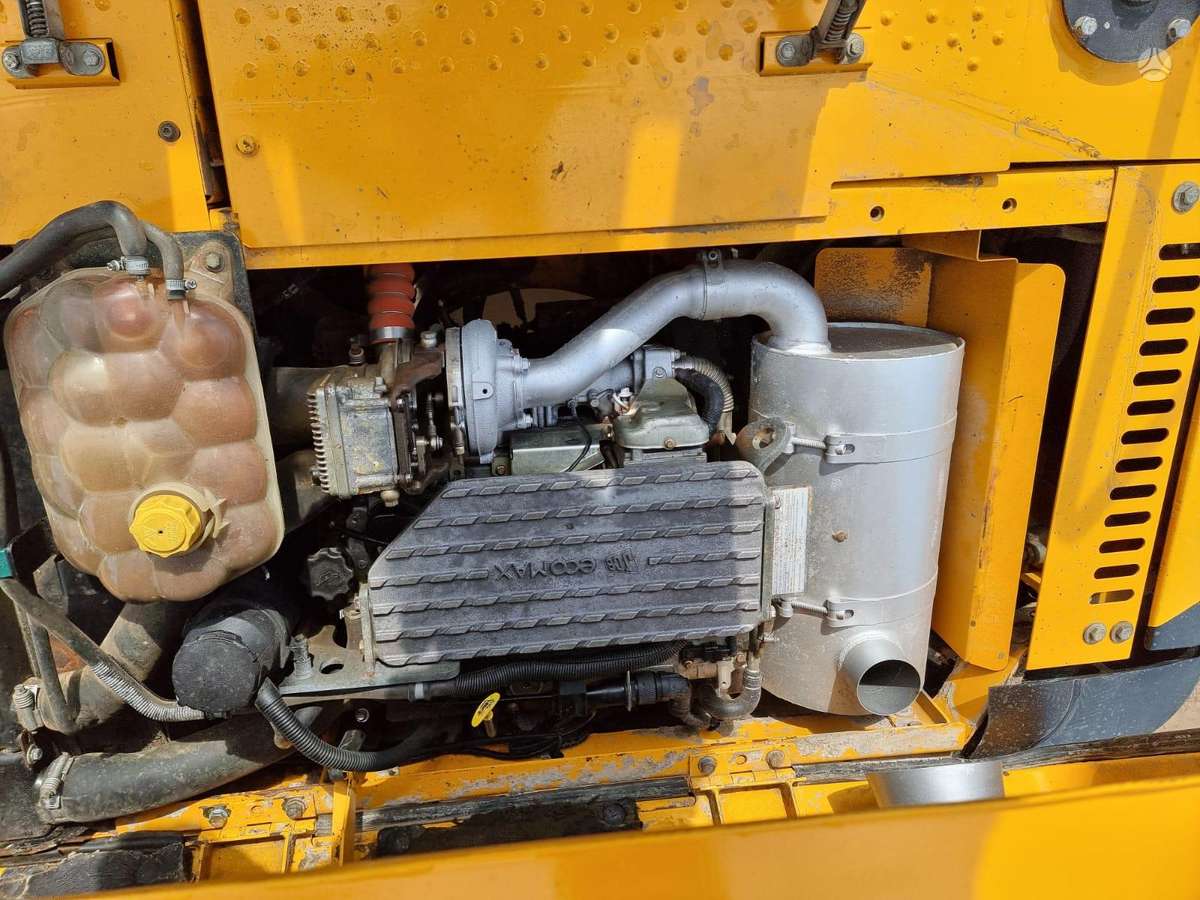 JCB JS130LC, ekskavatori