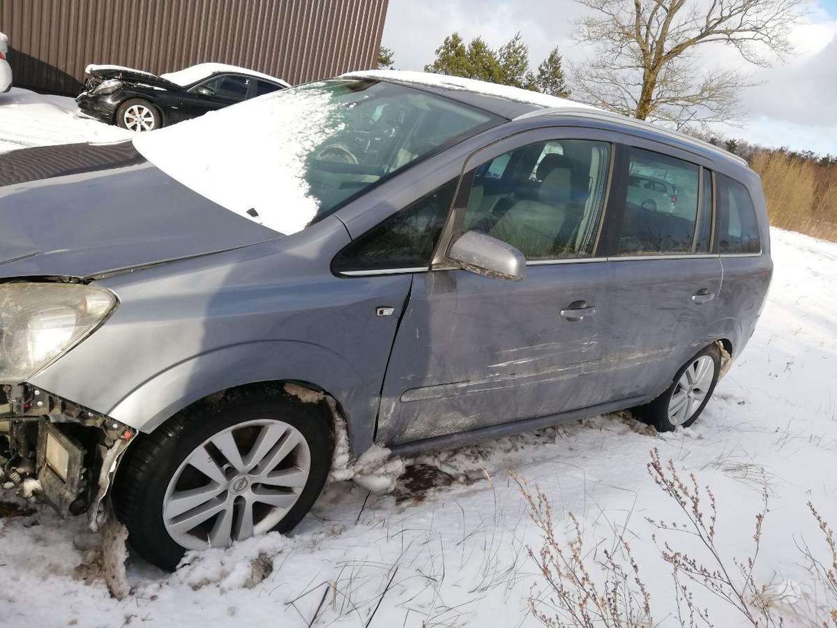 Opel Zafira rezerves daļās