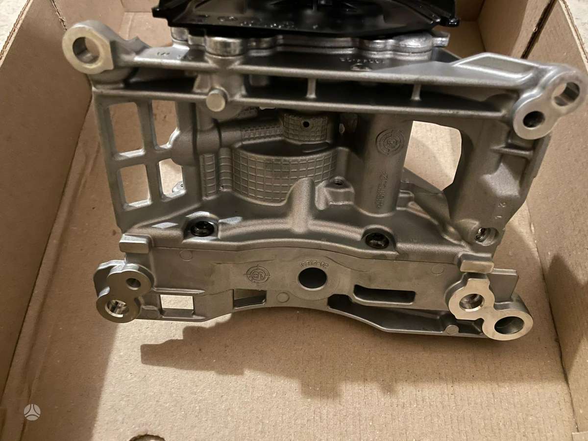 BMW 5 serija, 7805316, crankshaft, pistons, engine block