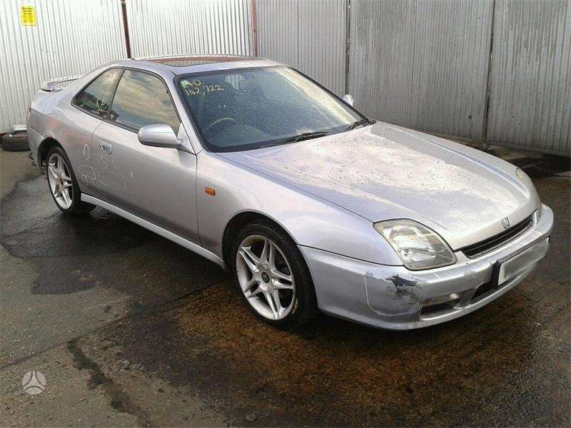 Honda Prelude dalimis. Dalimis