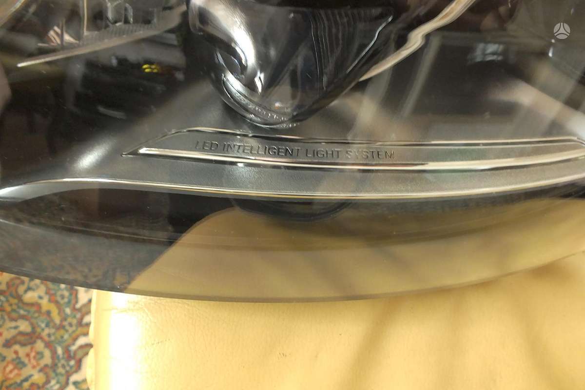 Mercedes-Benz S klasė lights