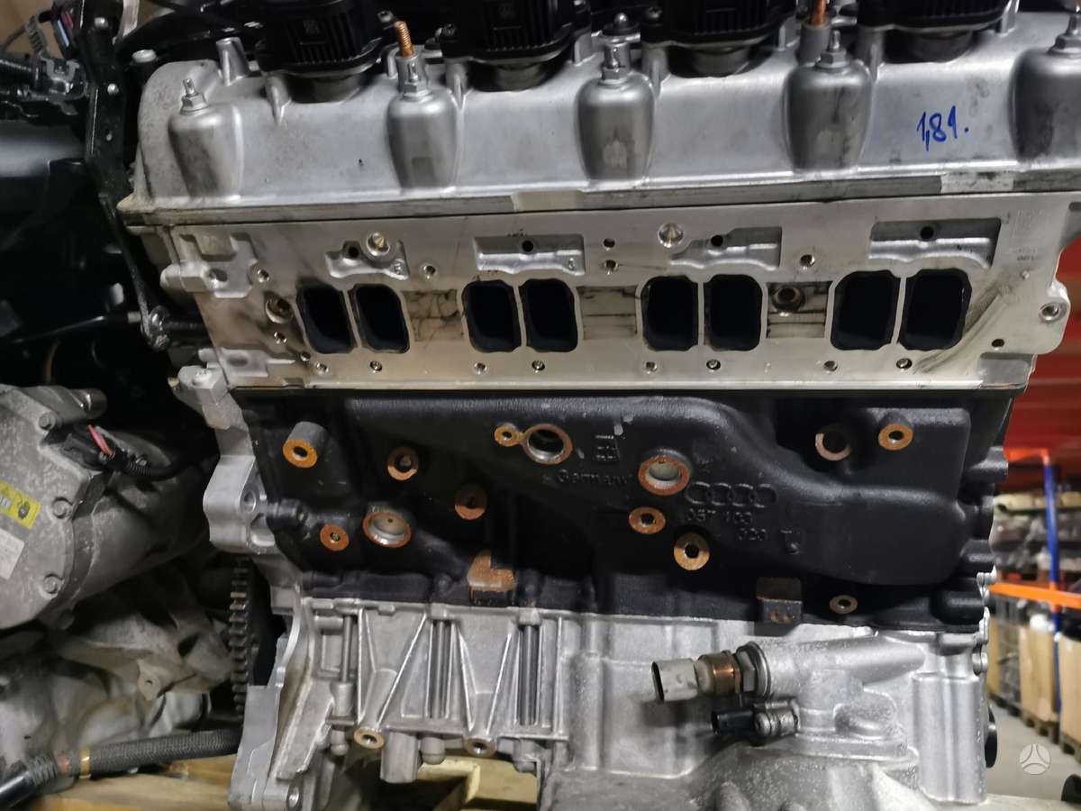Audi SQ7, Czac, variklio detalės