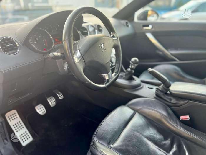 Peugeot RCZ for parts