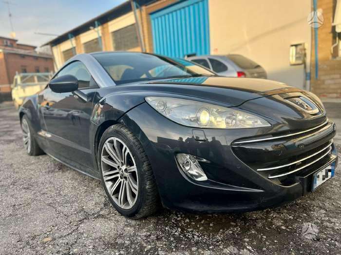 Peugeot RCZ dalimis
