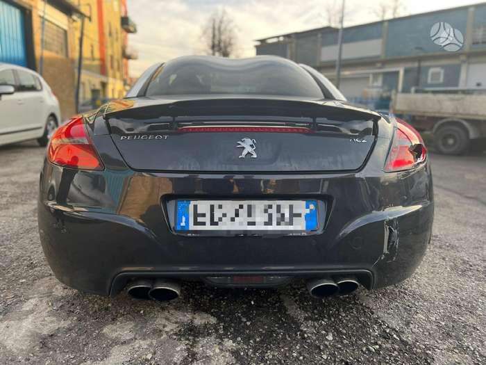 Peugeot RCZ dalimis