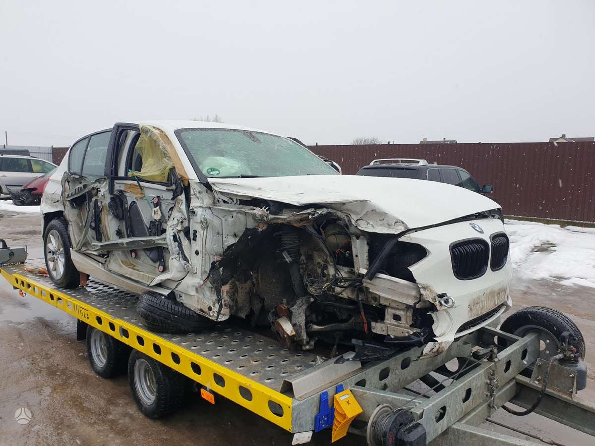 BMW 120 motoro nėra