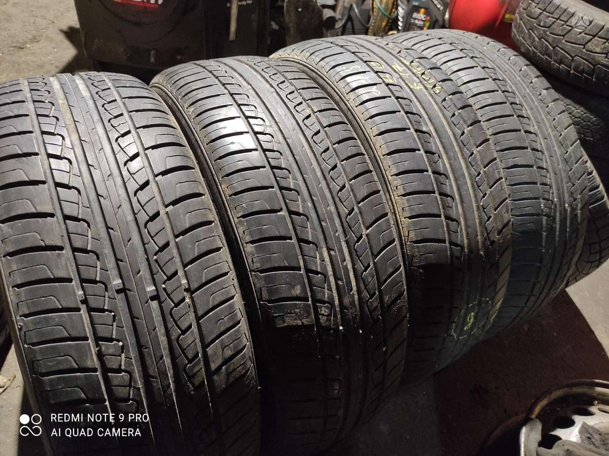 Dunlop, летние 215/60 R17