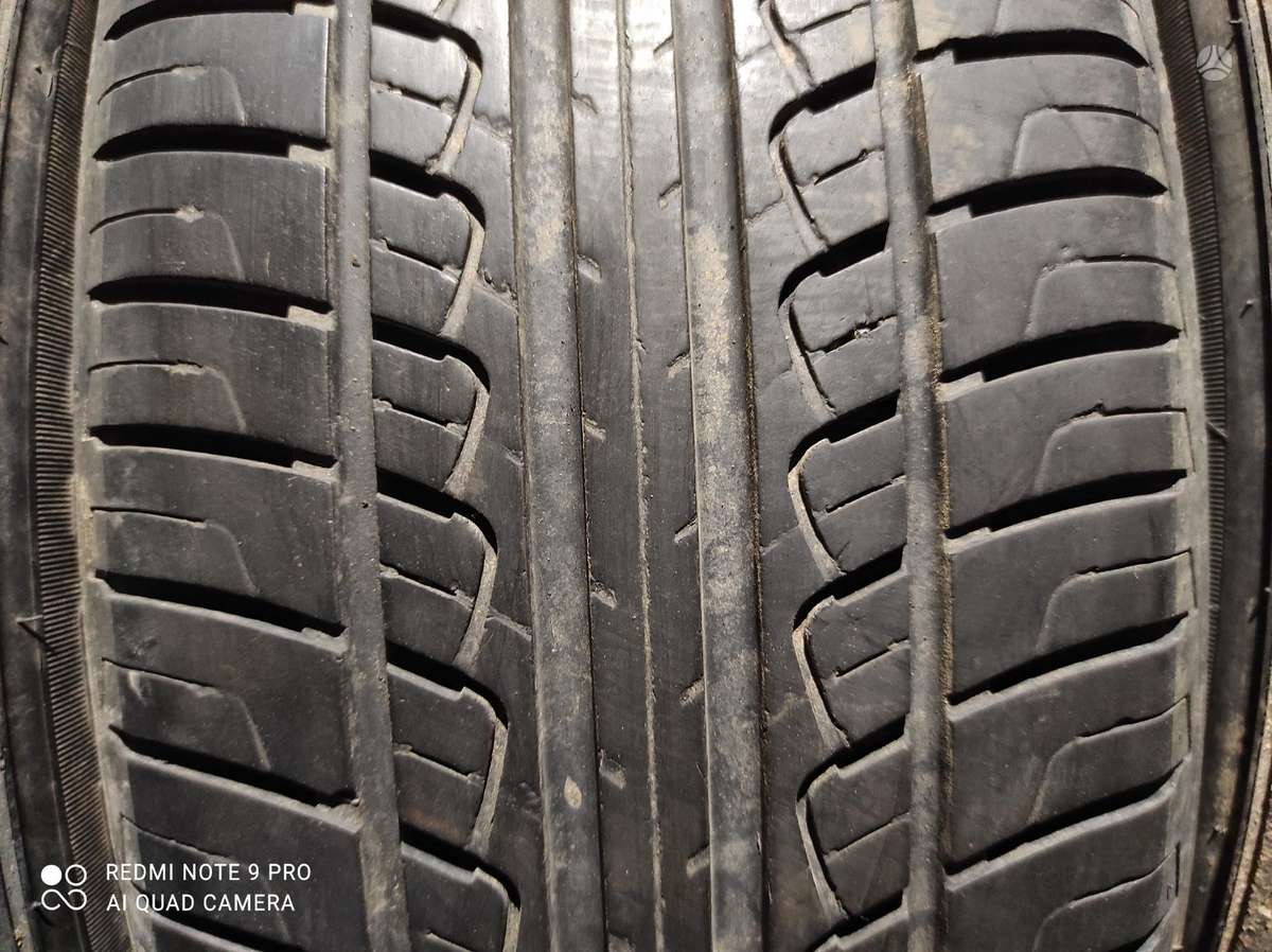 Dunlop, vasarinės 215/60 R17