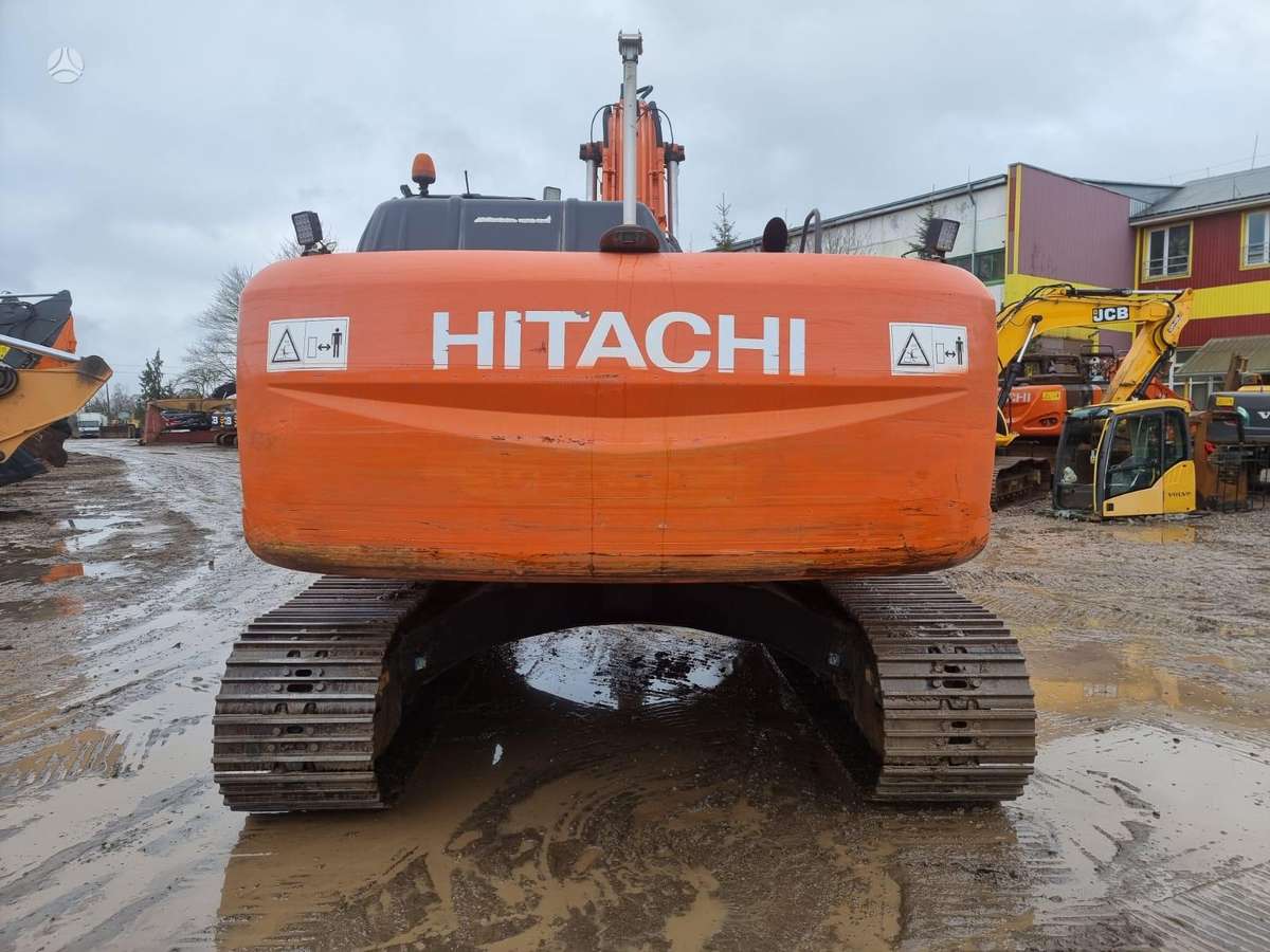 Hitachi X250LC-3, экскаваторы