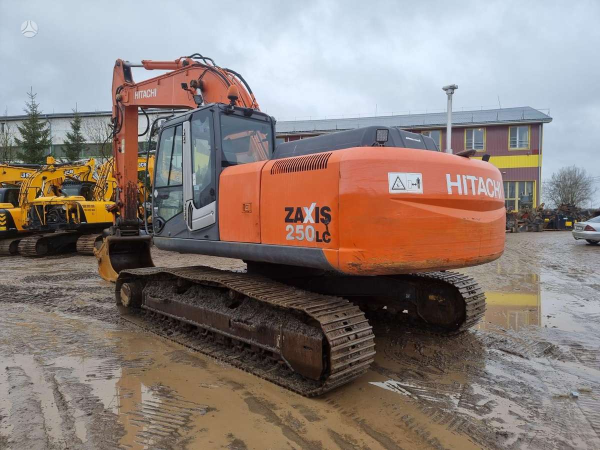 Hitachi X250LC-3, экскаваторы