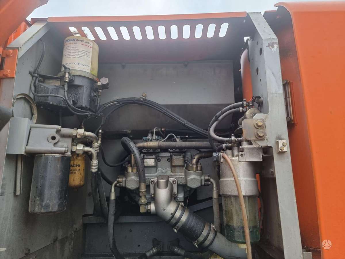Hitachi X250LC-3, экскаваторы