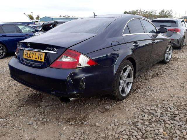 Mercedes-Benz CLS320 по частям