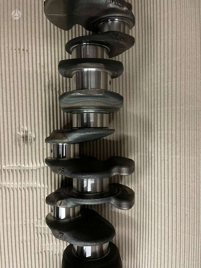 BMW 5 serija, B57d30a, crankshaft