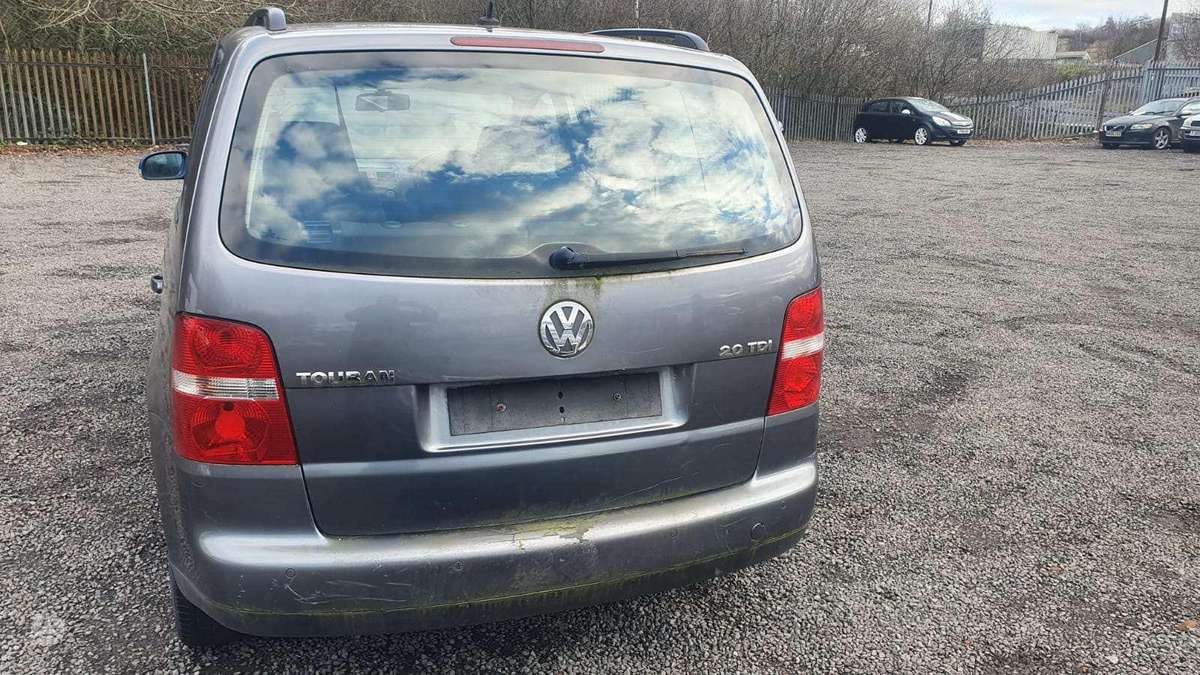 Volkswagen Touran по частям
