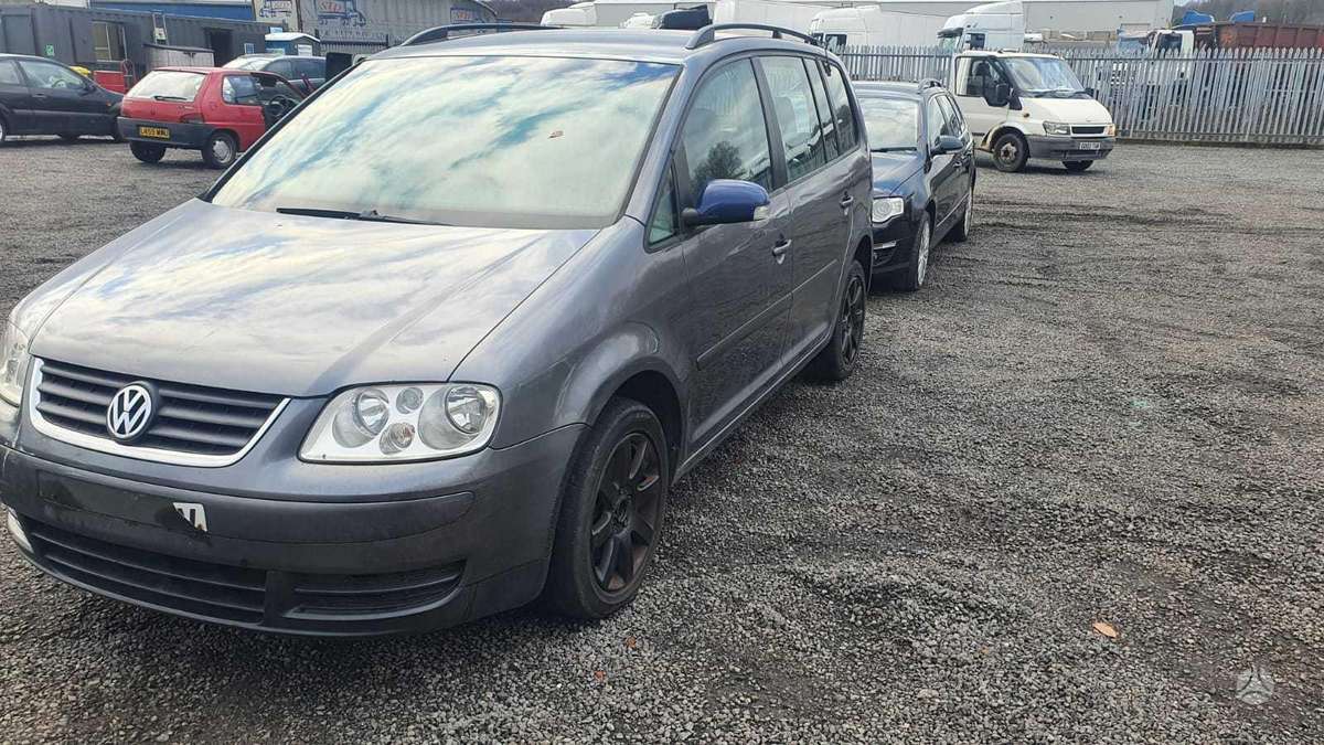 Volkswagen Touran по частям