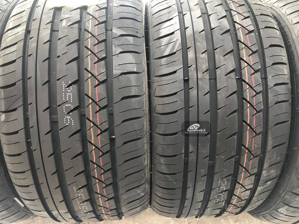 Roadmarch Prime UHP, summer 275/35 R18