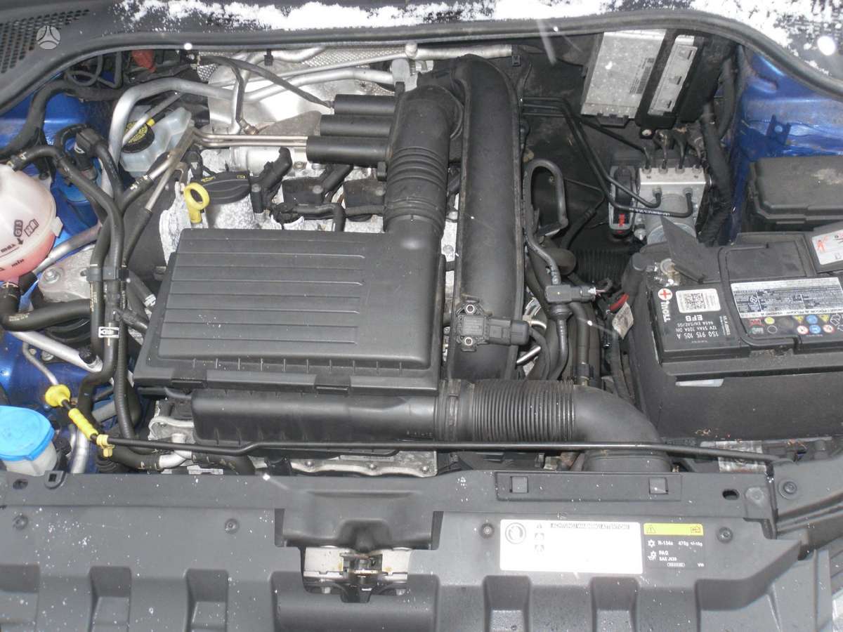 Skoda Fabia dalimis