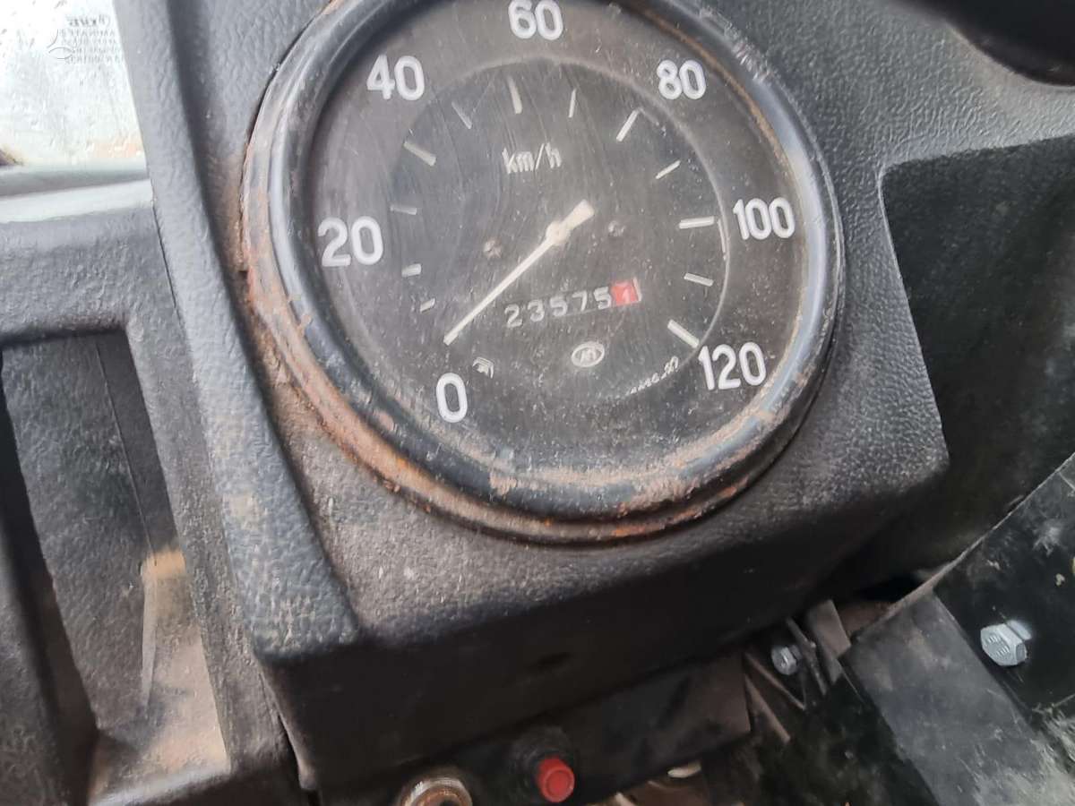 MAZ 5337, краны