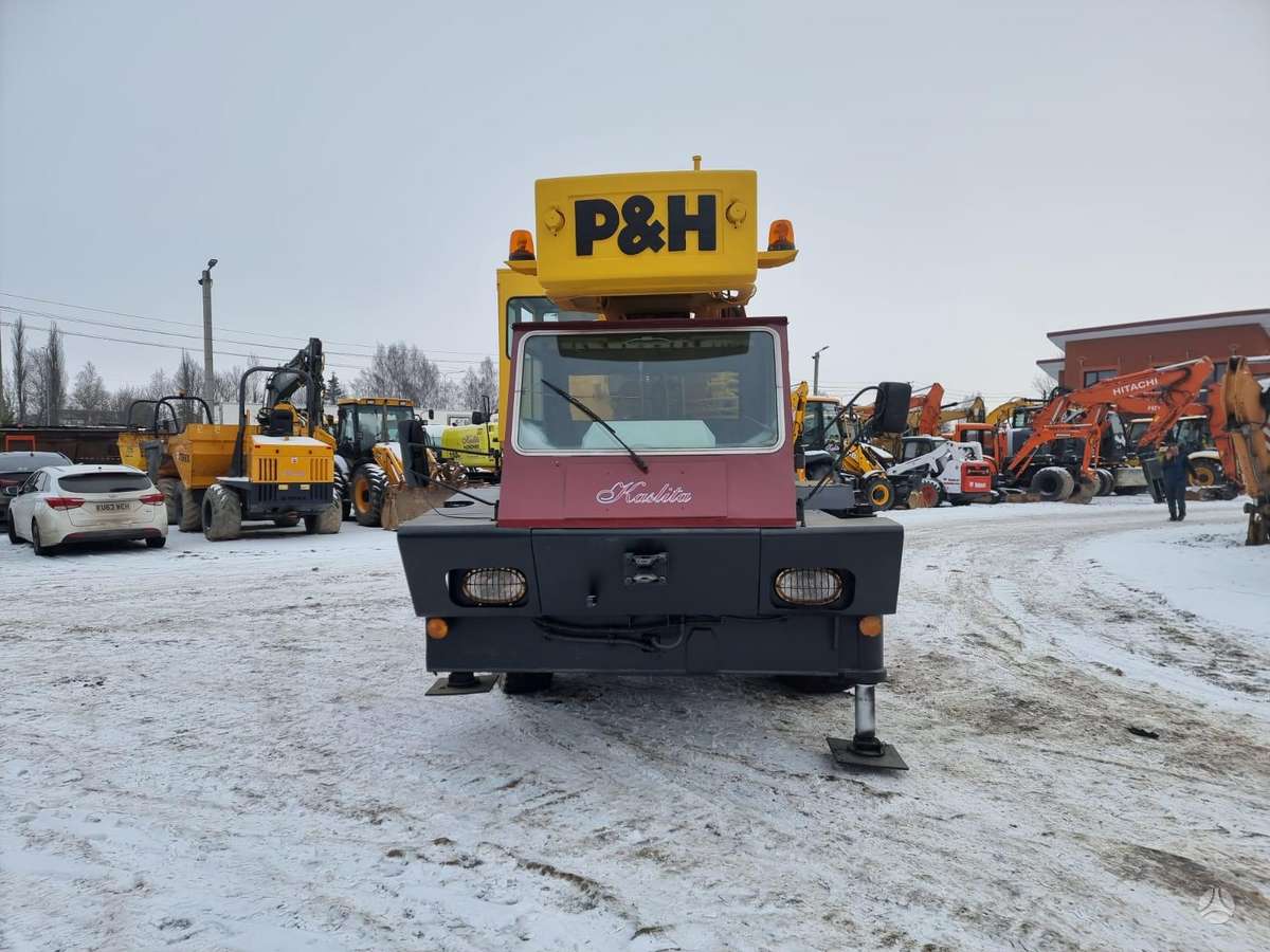 P & H Omega 520 4x4, crane